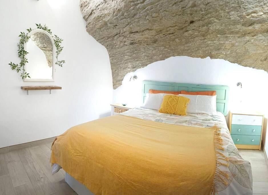 Casa Cueva La Luna Setenil De Las Bodegas Экстерьер фото