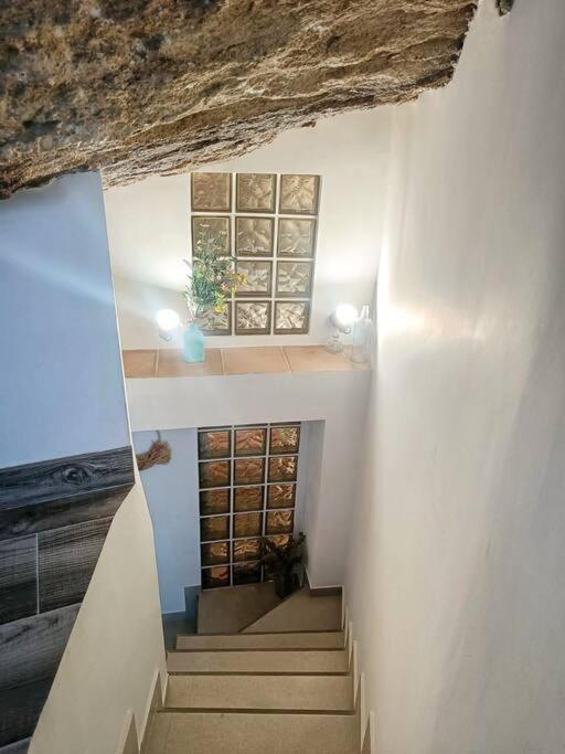 Casa Cueva La Luna Setenil De Las Bodegas Экстерьер фото